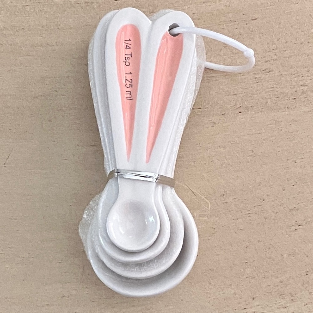 Easter Bunny Measuring Spoons